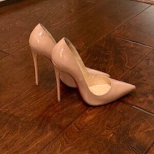 Christian Louboutin Nude Patent Leather Pumps (So Kate) 38